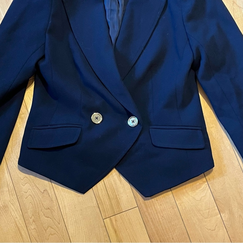 Trina Turk Navy Blue Blazer with gold metal buttons size eight (8) - Picture 2 of 11
